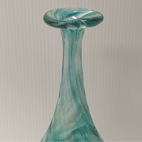 LC ROFF Vase Hand Blown Glass Teardrop Signed Swirls 9” Tall Aqua - Picture 10 of 13